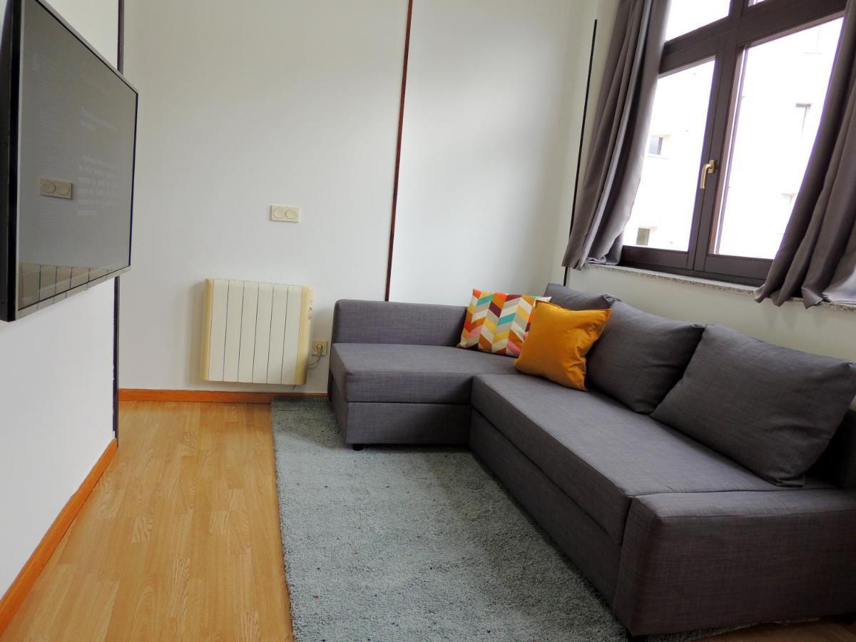 Casa Aurea-Apartamento Zona Antigua,Parking Y Wifi By Delabra Apartments Овьедо Экстерьер фото